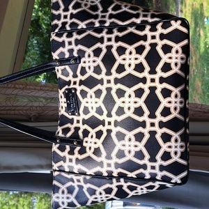 Kate Spade Black and White Large Tote Shoulder Bag Excellent Used Condition